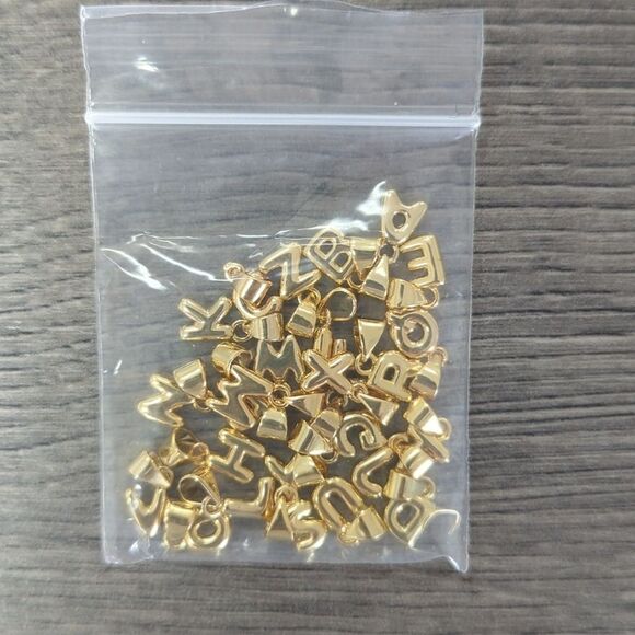 18 K Gold Filled Alphabet Charm Pendant 36pcs Jewelery Making Set - Picture 2 of 3